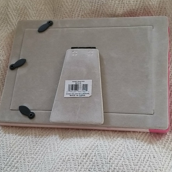 Picture frame. - Picture 2 of 2